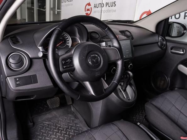Mazda 2 II Рестайлинг (DE2) с пробегом 2012 года, цена 970 000 рублей, 100000 км, хэтчбек, Автокод Объявления
