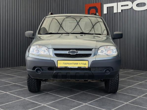 Chevrolet Niva I Рестайлинг с пробегом 2015 года, цена 647 000 рублей, 78600 км, внедорожник, Автокод Объявления