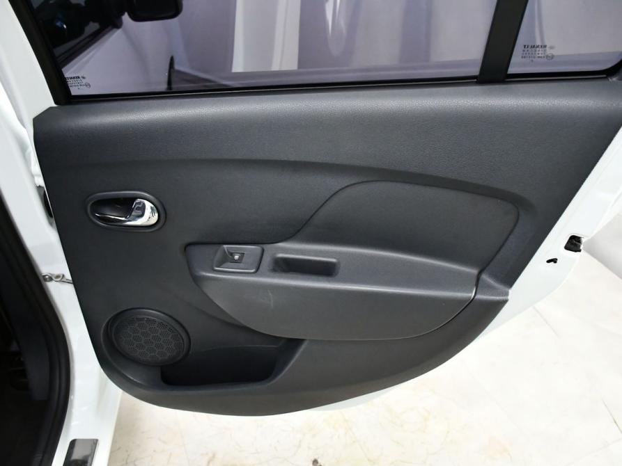 Renault Logan II Рестайлинг Новосибирск  - изображение 11