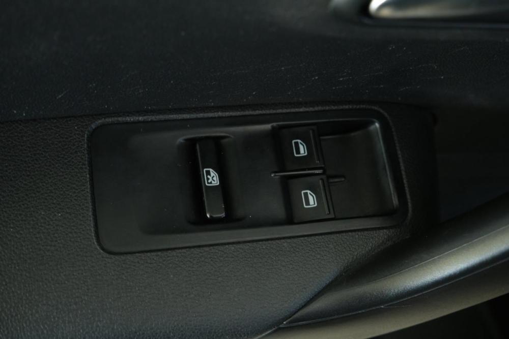 Volkswagen Polo V Омск  - изображение 9
