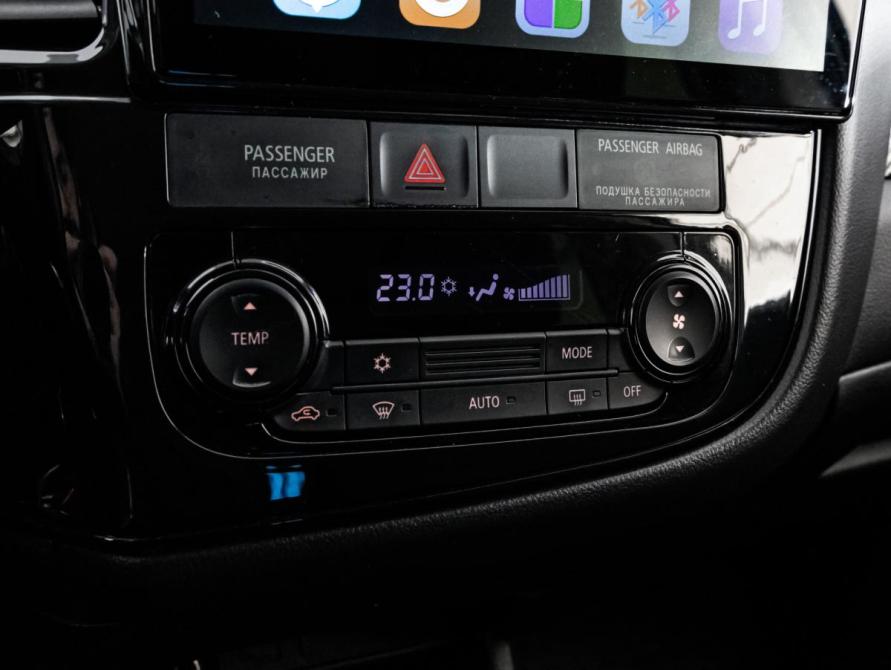 Mitsubishi Outlander III Рестайлинг 2 Санкт-Петербург  - изображение 16