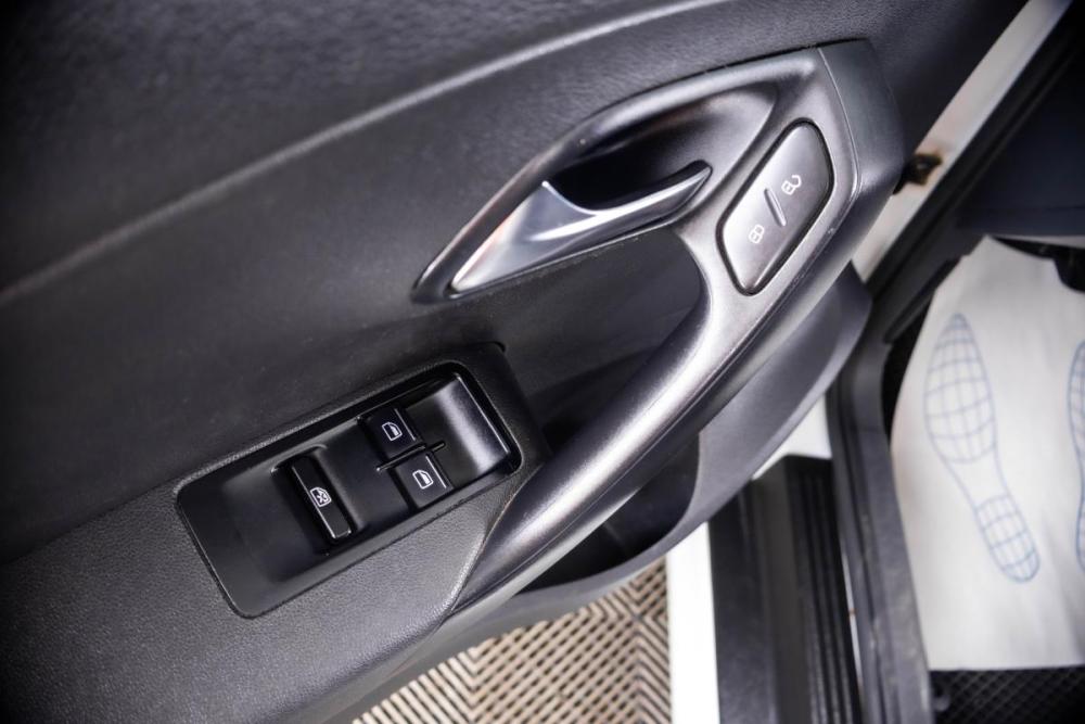 Volkswagen Polo V Рестайлинг Пермь  - изображение 20