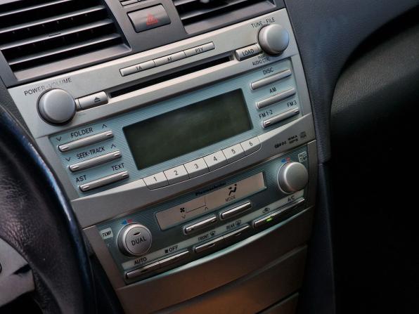 Toyota Camry VI (XV40) с пробегом 2006 года, цена 890 000 рублей, 287713 км, седан, Автокод Объявления