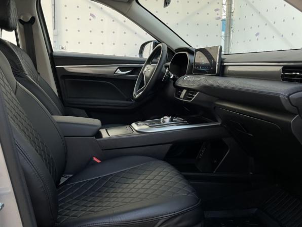 Haval Jolion I Рестайлинг 2 с пробегом 2025 года, цена 2 160 000 рублей, 6158 км, внедорожник, Автокод Объявления