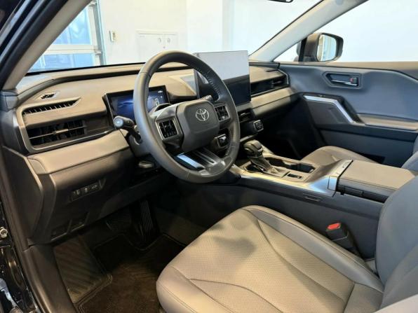 Toyota RAV4 VI (XA60) с пробегом 2026 года, цена 4 350 000 рублей, 306 км, внедорожник, Автокод Объявления