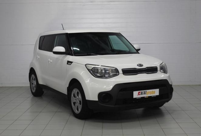 Kia Soul II Рестайлинг с пробегом 2018 года, цена 1 040 000 рублей, 310341 км, хэтчбек, Автокод Объявления