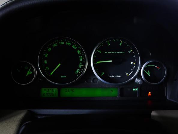 Land Rover Range Rover III Рестайлинг с пробегом 2008 года, цена 1 145 000 рублей, 270960 км, внедорожник, Автокод Объявления