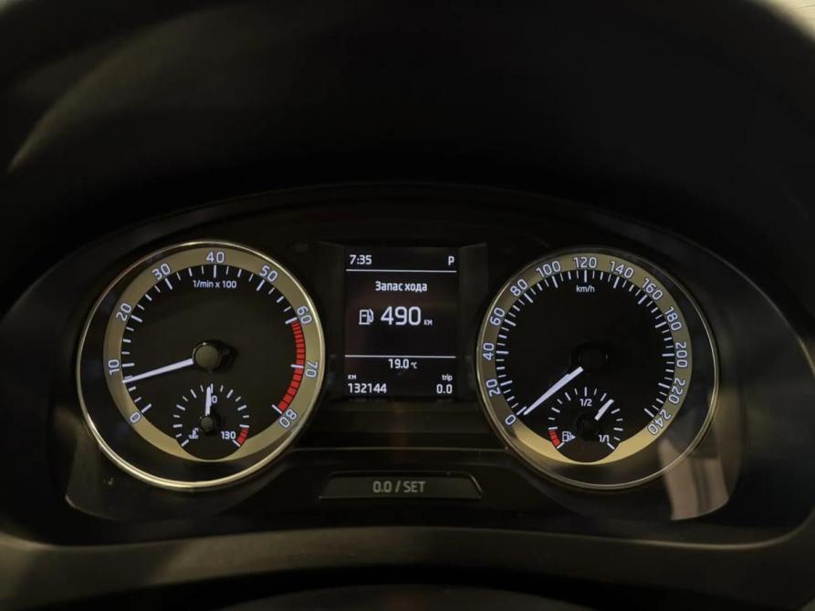 Skoda Rapid I Рестайлинг Подольск  - изображение 17