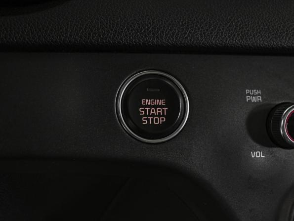 Kia Sportage IV Рестайлинг с пробегом 2019 года, цена 2 387 640 рублей, 101801 км, внедорожник, Автокод Объявления
