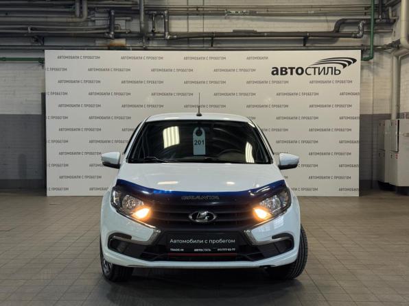 Lada (ВАЗ) Granta I Рестайлинг с пробегом 2022 года, цена 599 000 рублей, 110230 км, хэтчбек, Автокод Объявления