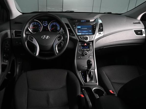 Hyundai Elantra V (MD) Рестайлинг с пробегом 2015 года, цена 1 390 000 рублей, 143292 км, седан, Автокод Объявления