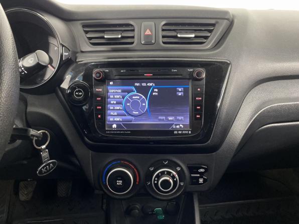 Kia Rio III с пробегом 2013 года, цена 890 000 рублей, 132453 км, седан, Автокод Объявления