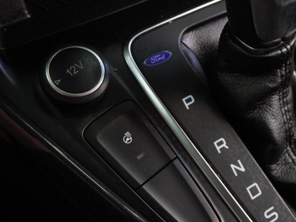 Ford Focus III Рестайлинг с пробегом 2016 года, цена 999 000 рублей, 119494 км, универсал, Автокод Объявления