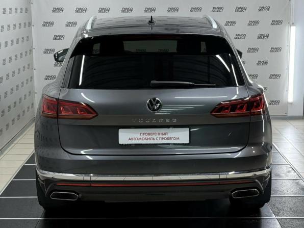 Volkswagen Touareg III с пробегом 2021 года, цена 6 344 000 рублей, 47955 км, внедорожник, Автокод Объявления