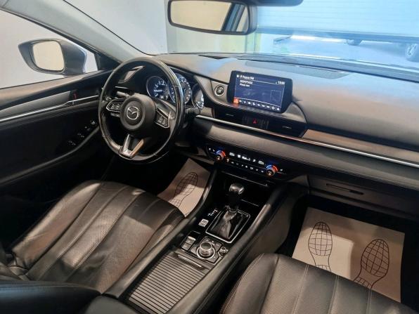 Mazda 6 III (GJ) Рестайлинг 2 с пробегом 2018 года, цена 1 699 000 рублей, 244905 км, седан, Автокод Объявления