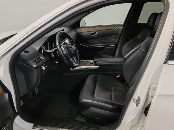 Mercedes-Benz E-Класс IV (W212 S212 C207) Рестайлинг с пробегом 2013 года, цена 1 899 000 рублей, 243040 км, седан, Автокод Объявления