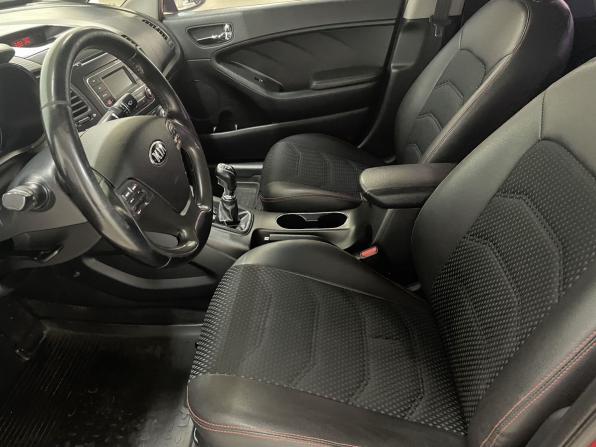 Kia Cerato III с пробегом 2013 года, цена 930 000 рублей, 94097 км, седан, Автокод Объявления