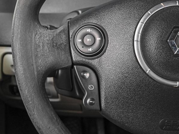 Renault Scenic II Рестайлинг с пробегом 2008 года, цена 599 000 рублей, 285885 км, компактвэн, Автокод Объявления