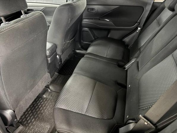 Mitsubishi Outlander III Рестайлинг 2 с пробегом 2018 года, цена 1 749 000 рублей, 119000 км, внедорожник, Автокод Объявления