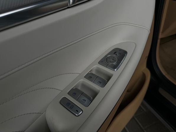 Hyundai Grandeur VI Рестайлинг с пробегом 2020 года, цена 2 999 000 рублей, 159882 км, седан, Автокод Объявления