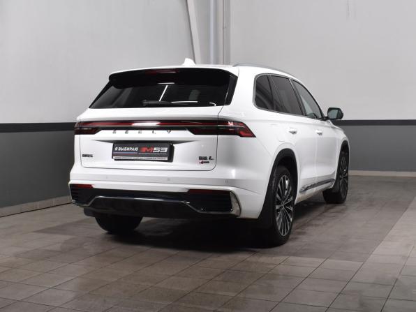 Geely Monjaro I с пробегом 2024 года, цена 3 585 997 рублей, 38456 км, внедорожник, Автокод Объявления