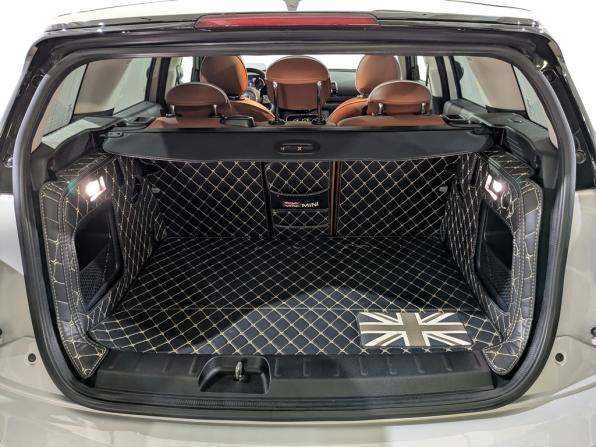 Mini Clubman II Рестайлинг с пробегом 2022 года, цена 3 750 000 рублей, 33127 км, универсал, Автокод Объявления