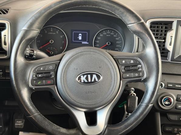 Kia Sportage IV с пробегом 2017 года, цена 1 999 000 рублей, 120000 км, внедорожник, Автокод Объявления