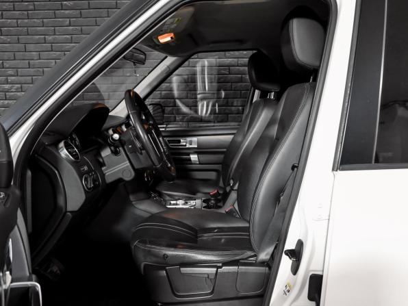 Land Rover Discovery IV с пробегом 2013 года, цена 2 000 000 рублей, 223548 км, внедорожник, Автокод Объявления