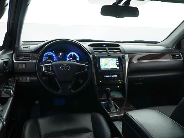 Toyota Camry VII (XV50) Рестайлинг с пробегом 2017 года, цена 2 399 777 рублей, 136518 км, седан, Автокод Объявления