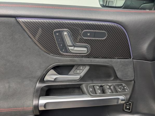 Mercedes-Benz GLB I (X247) с пробегом 2021 года, цена 4 145 000 рублей, 64051 км, внедорожник, Автокод Объявления