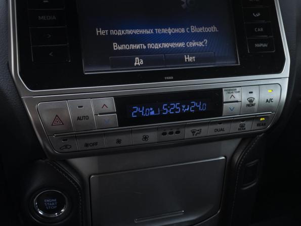 Toyota Land Cruiser Prado 150 Series Рестайлинг 2 с пробегом 2018 года, цена 4 735 000 рублей, 125000 км, внедорожник, Автокод Объявления