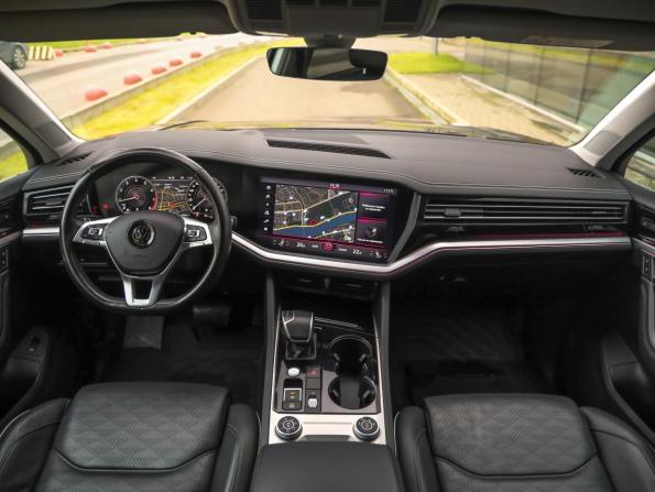 Volkswagen Touareg III с пробегом 2019 года, цена 4 099 000 рублей, 149661 км, внедорожник, Автокод Объявления