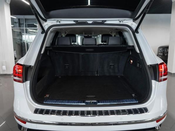 Volkswagen Touareg II Рестайлинг с пробегом 2017 года, цена 3 380 000 рублей, 144829 км, внедорожник, Автокод Объявления