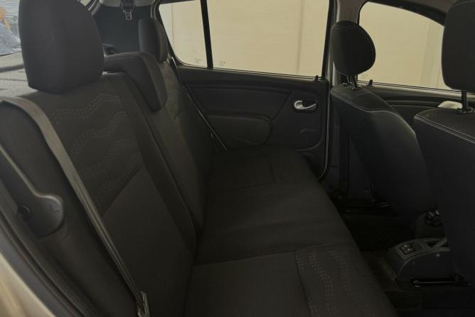 Renault Sandero I с пробегом 2013 года, цена 520 000 рублей, 270310 км, хэтчбек, Автокод Объявления