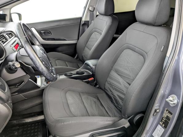 Kia Ceed II Рестайлинг с пробегом 2017 года, цена 1 320 000 рублей, 143061 км, хэтчбек, Автокод Объявления