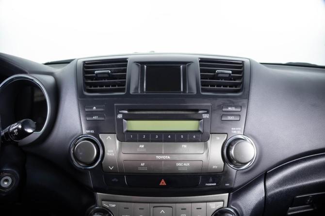 Toyota Highlander II (XU40) Рестайлинг с пробегом 2013 года, цена 1 949 000 рублей, 243000 км, внедорожник, Автокод Объявления