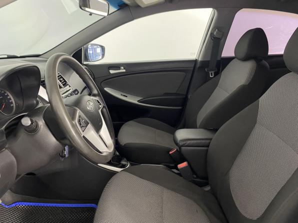 Hyundai Solaris I с пробегом 2012 года, цена 699 000 рублей, 168779 км, седан, Автокод Объявления
