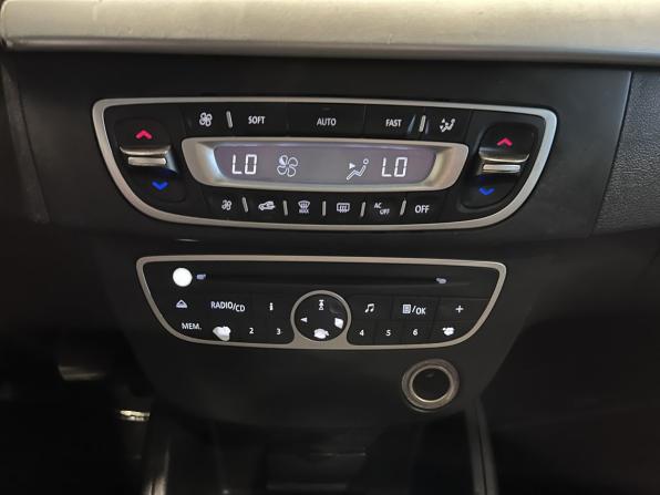 Renault Fluence I с пробегом 2012 года, цена 615 000 рублей, 211989 км, седан, Автокод Объявления