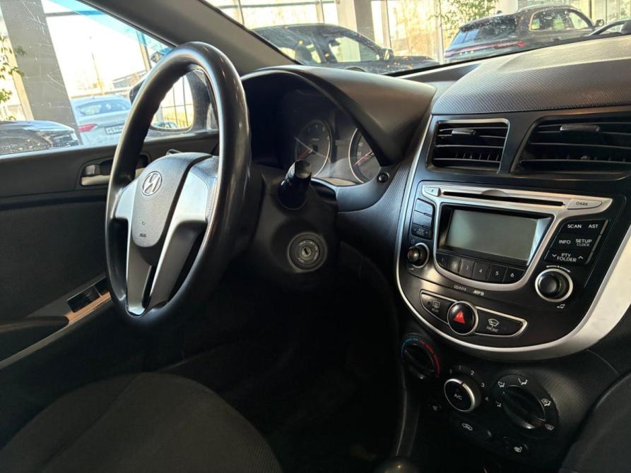 Hyundai Solaris I Новосибирск  - изображение 12