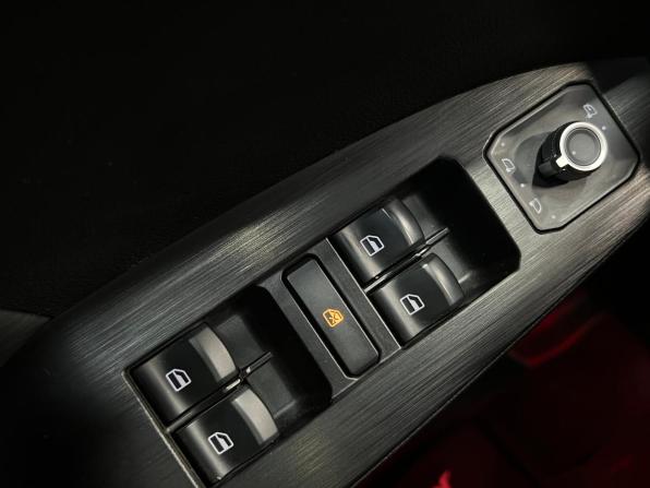 Haval Jolion I Рестайлинг с пробегом 2024 года, цена 2 250 000 рублей, 32119 км, внедорожник, Автокод Объявления