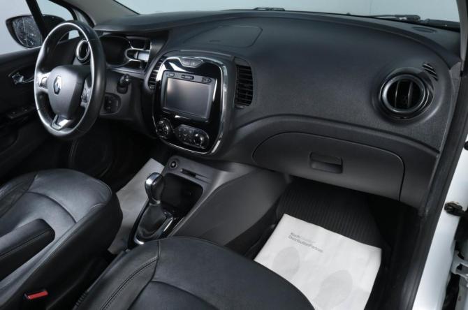 Renault Kaptur I с пробегом 2016 года, цена 1 359 000 рублей, 100149 км, внедорожник, Автокод Объявления