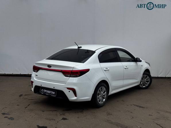 Kia Rio IV с пробегом 2017 года, цена 1 220 000 рублей, 88405 км, седан, Автокод Объявления
