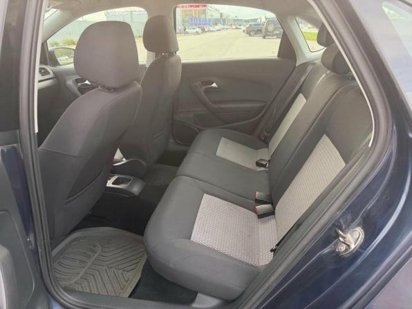 Volkswagen Polo V с пробегом 2015 года, цена 860 000 рублей, 136382 км, седан, Автокод Объявления