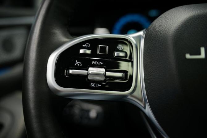 JETOUR X90+ с пробегом 2023 года, цена 2 340 000 рублей, 58000 км, внедорожник, Автокод Объявления