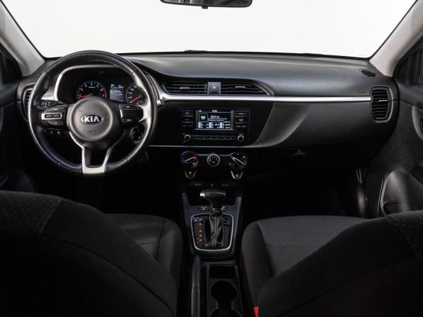 Kia Rio IV Рестайлинг с пробегом 2021 года, цена 1 630 000 рублей, 82700 км, хэтчбек, Автокод Объявления