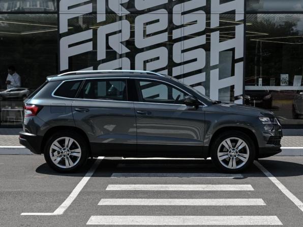 Skoda Karoq I с пробегом 2017 года, цена 2 279 000 рублей, 94520 км, внедорожник, Автокод Объявления