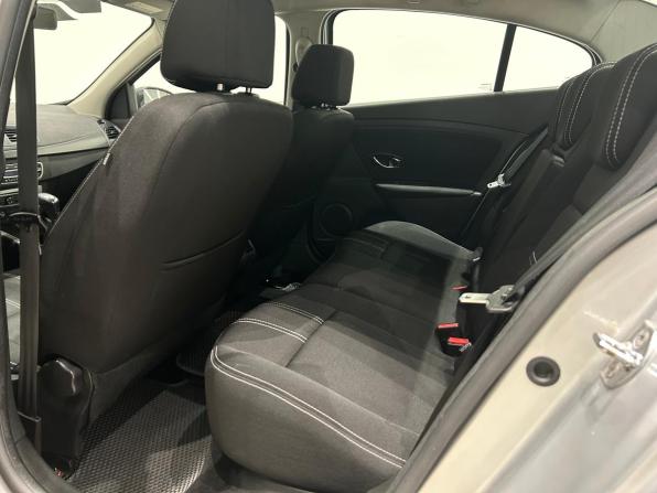 Renault Fluence I Рестайлинг с пробегом 2014 года, цена 699 000 рублей, 171473 км, седан, Автокод Объявления