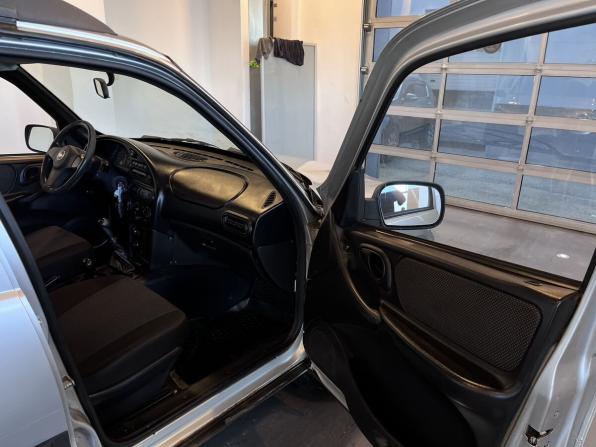 Chevrolet Niva I Рестайлинг с пробегом 2011 года, цена 495 000 рублей, 128699 км, внедорожник, Автокод Объявления