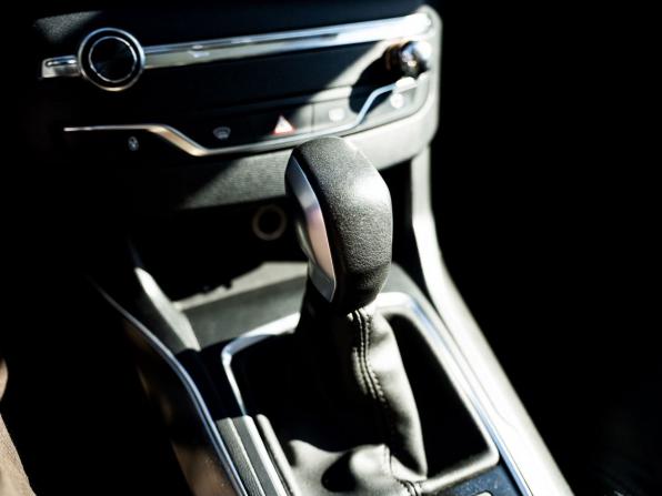 Peugeot 308 II с пробегом 2014 года, цена 1 020 000 рублей, 183357 км, хэтчбек, Автокод Объявления