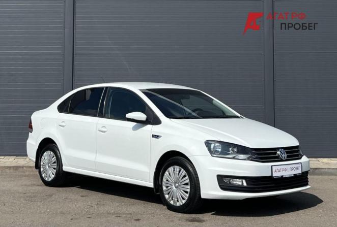 Volkswagen Polo V Рестайлинг с пробегом 2018 года, цена 1 025 000 рублей, 122707 км, седан, Автокод Объявления